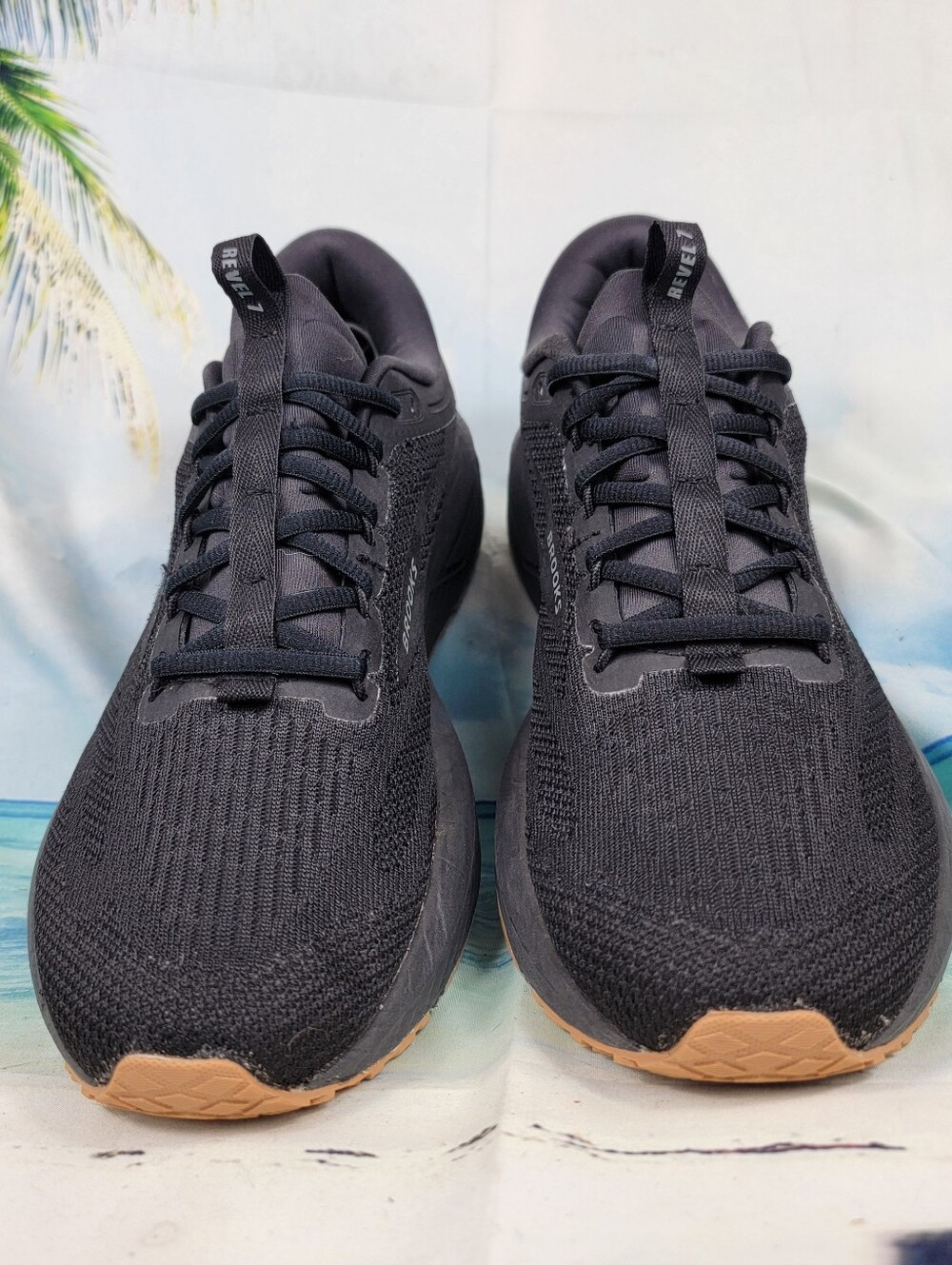 Brooks Revel 7 Black Gum Athletic Running Shoes Men’s 10 - Picture 4 of 8